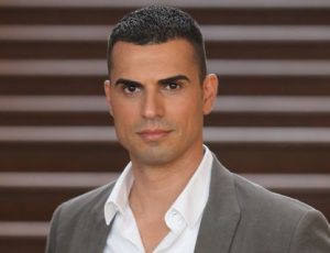 amirshaltiel211217